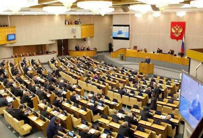 Комитет Государственной думы против того, чтобы подростки с 16 лет могли вступать в политические партии